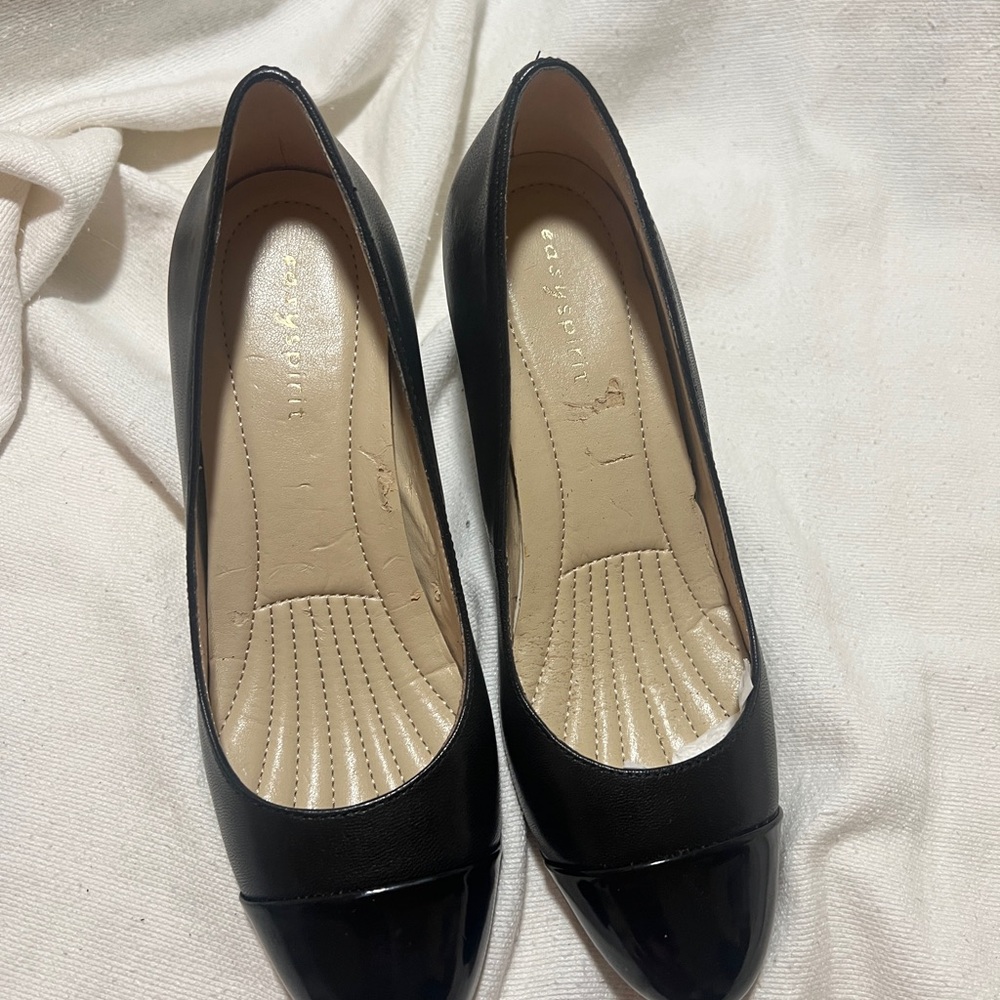 Easy Spirit Black Leather Heels memory foam slip on
